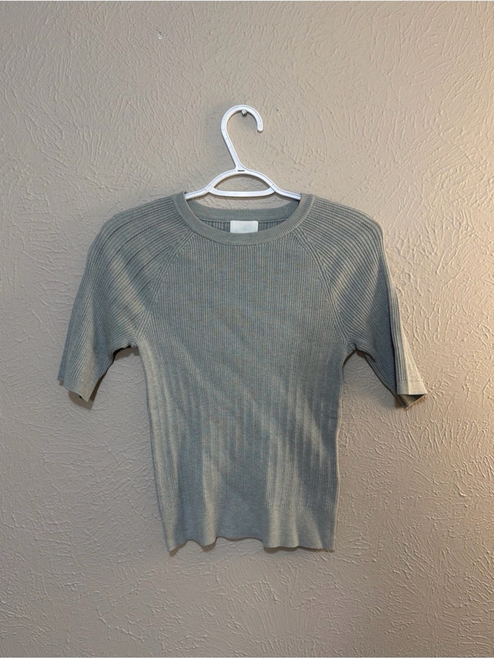 H&M Ribbed Short-Sleeve Knit Top in Light Grey